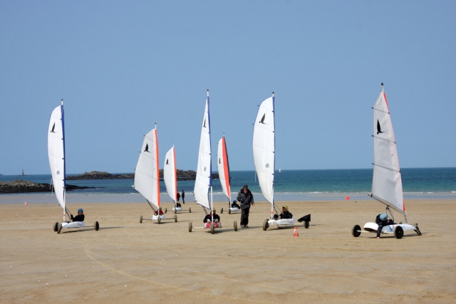 Char a voile a maree basse